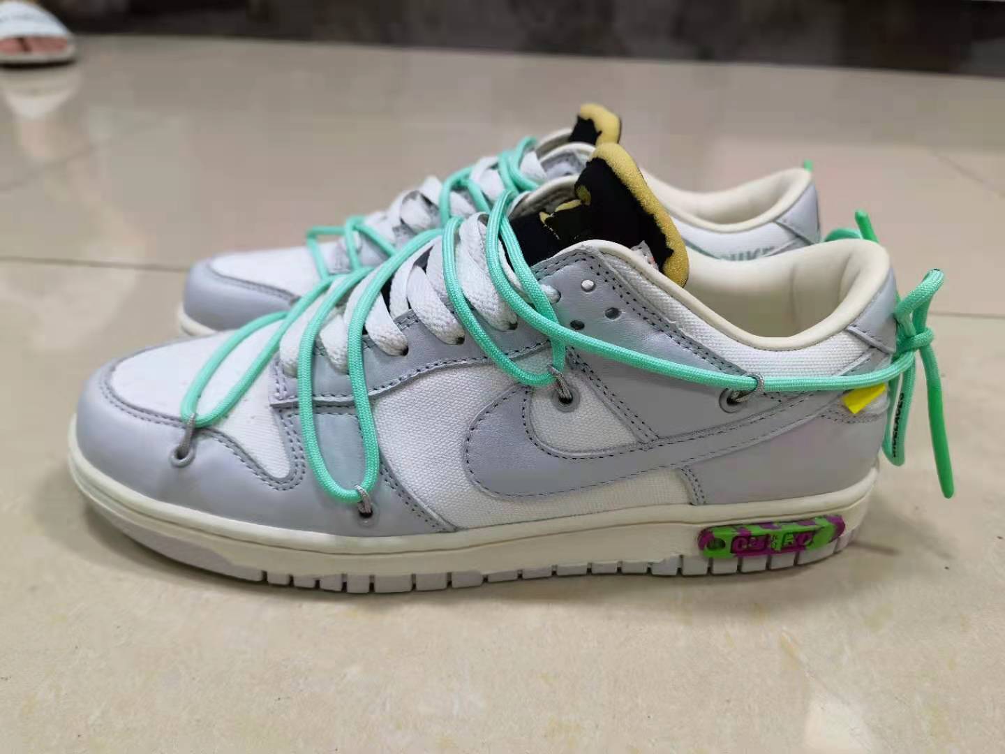 from O*ff-W*hite x Nike Dunk Low