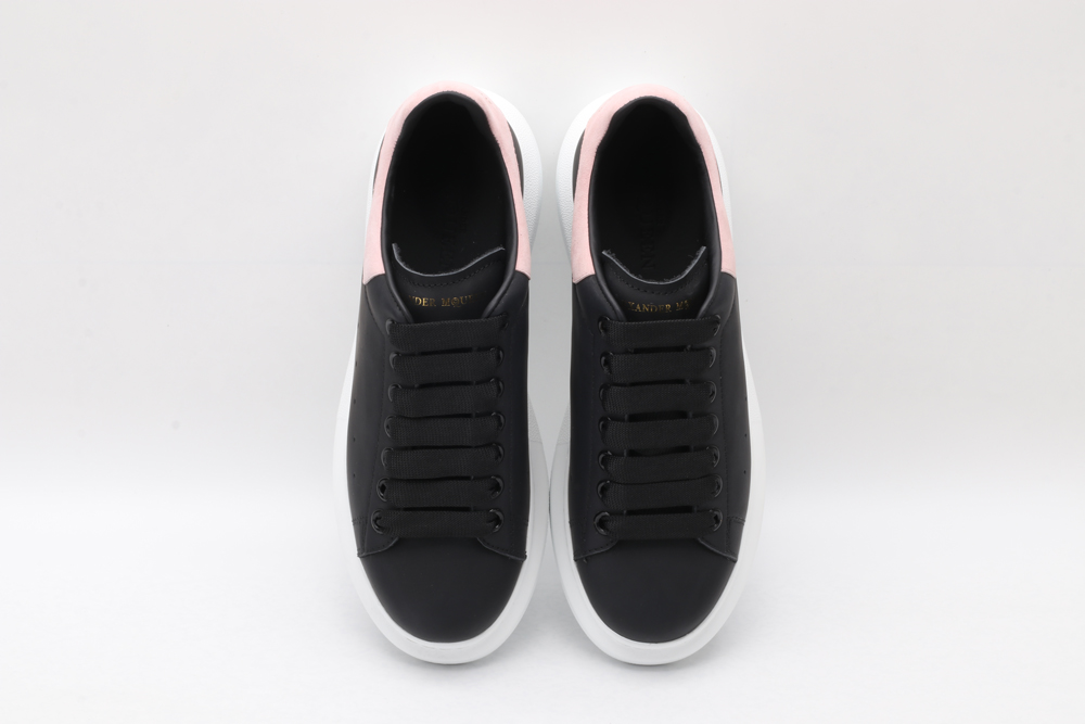 A*exander M*queen Sneaker