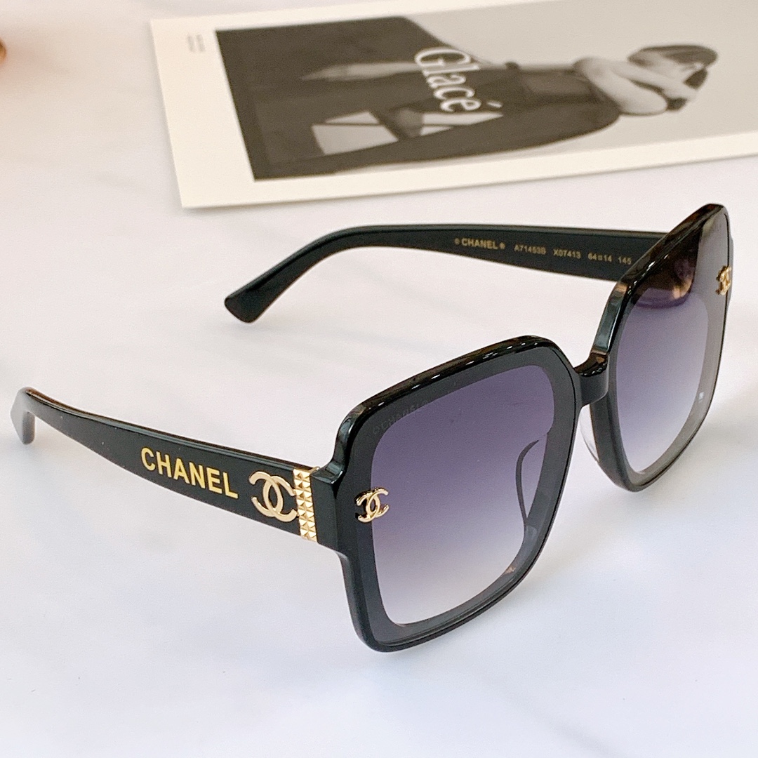C*hanel Glasses Top
