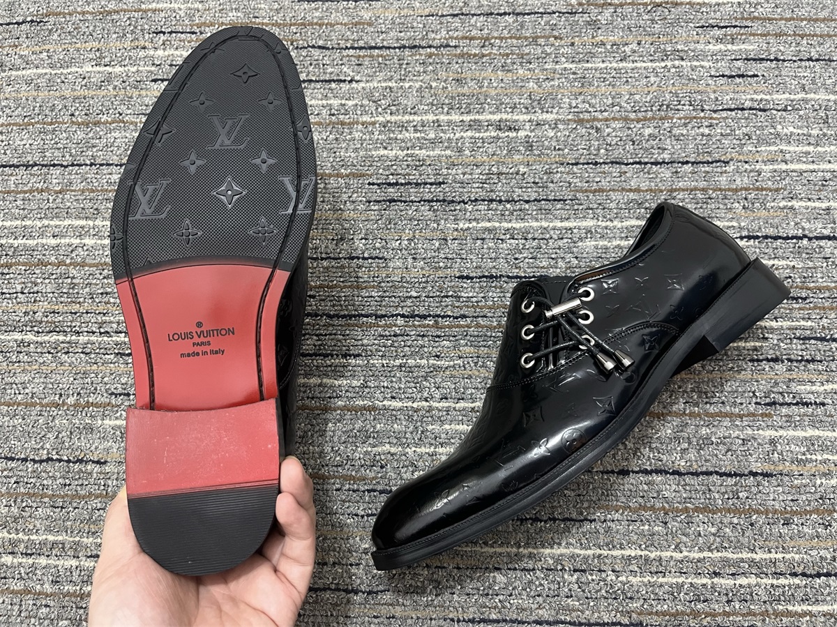 Men L*ouis V*uitton Top Sneaker