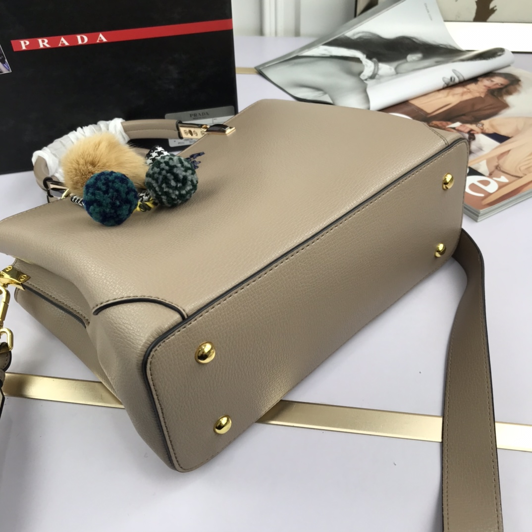 P*rada Top Bag 30*22*12cm