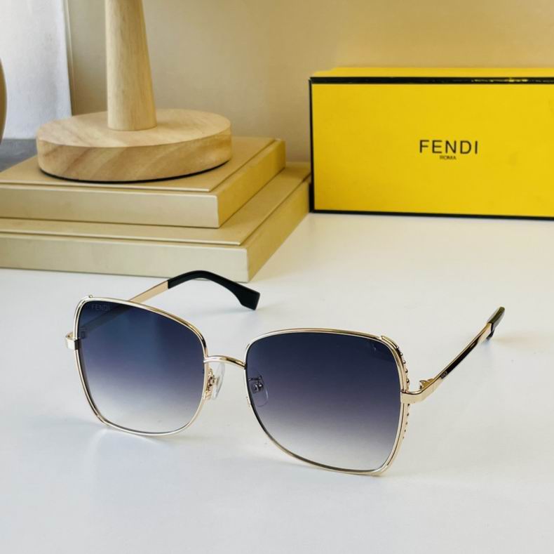 F*endi Glasses Top