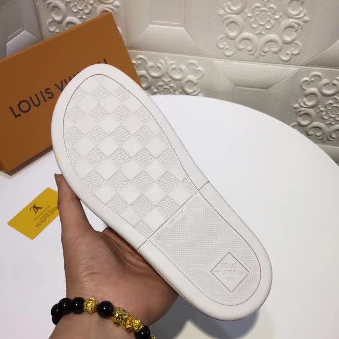 L*ouis V*uitton Top Sandals