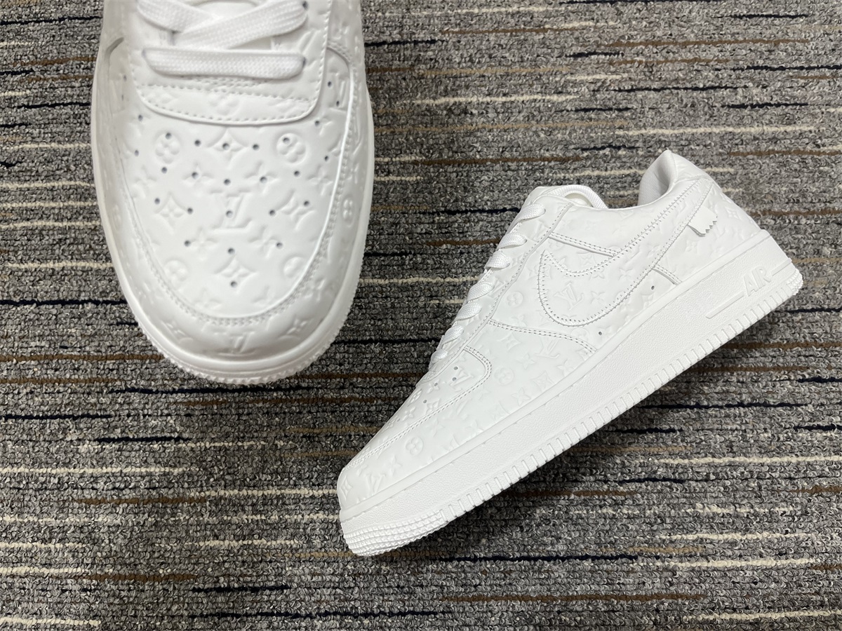 from O*ff-W*hite x Nike Air Force 1 x L*V Low
