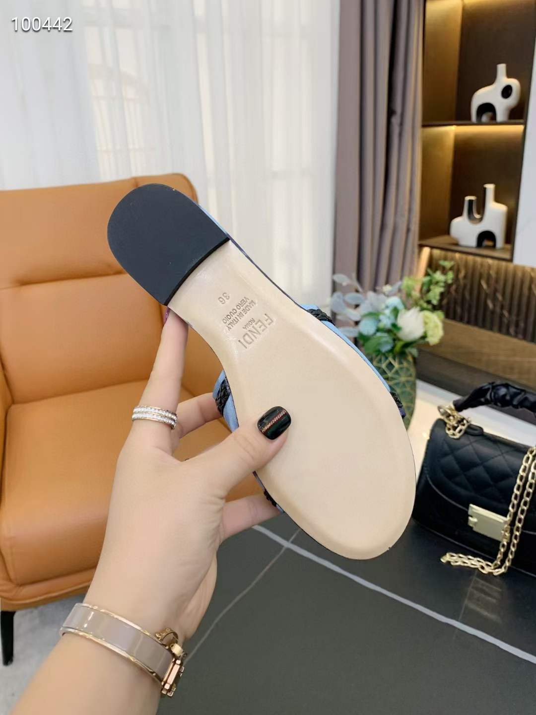 Women F*endi Top Sandals