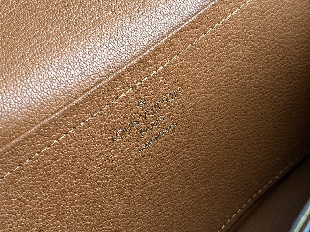 L*ouis V*uitton Bag Top Quality 24.5*15*6.5CM