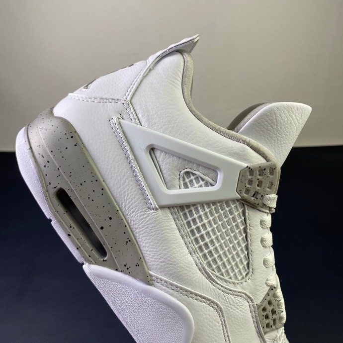 Air Jordan 4 White Oreo CT8527-100