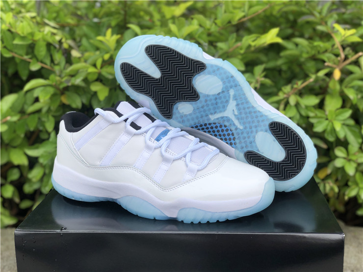 Air Jordan 11 Low”Legend Blue“ AV2187-117