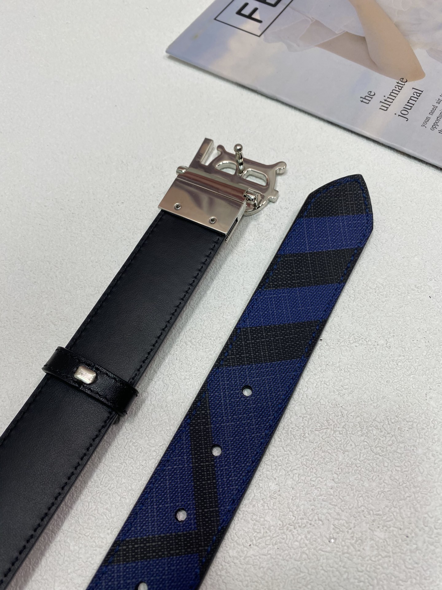 B*urberrry Belts Top Version 35MM