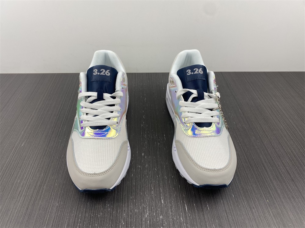 from Air Max 1 AMD La Ville Lumière DQ9326-100