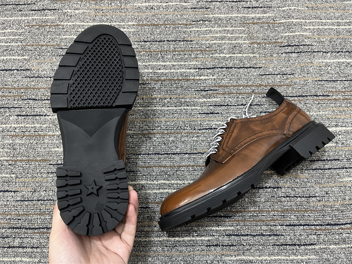 Men D*ior Top Sneakers