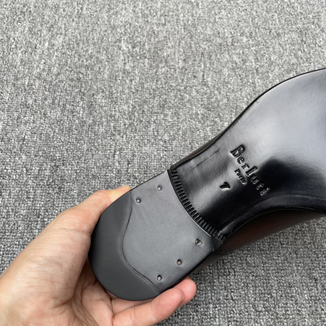 Men B*erluti Top Loafer