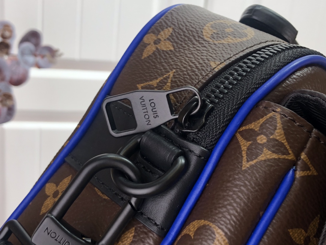 L*ouis V*uitton Bag Top Quality 22*18*8CM