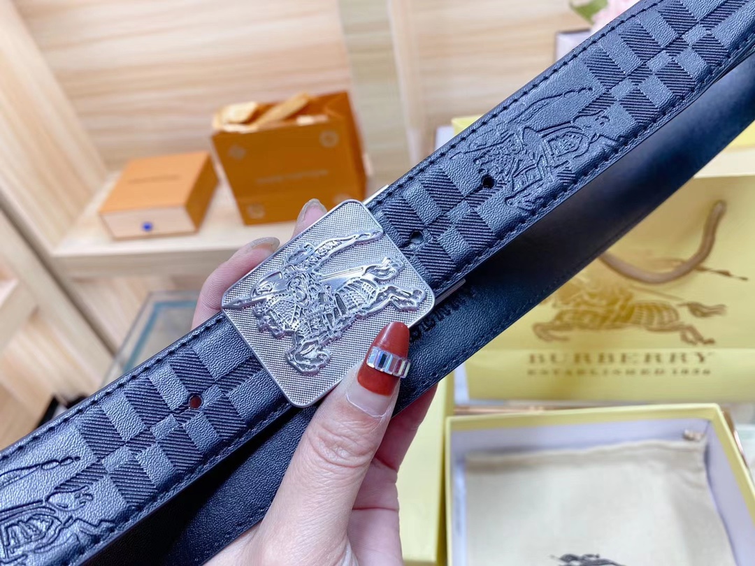 B*urberrry Belts Top Version