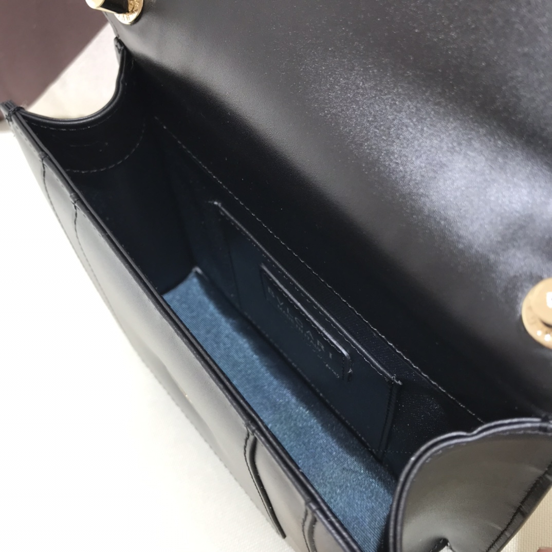 B*vlgari Top Bag 20*14*4.5cm