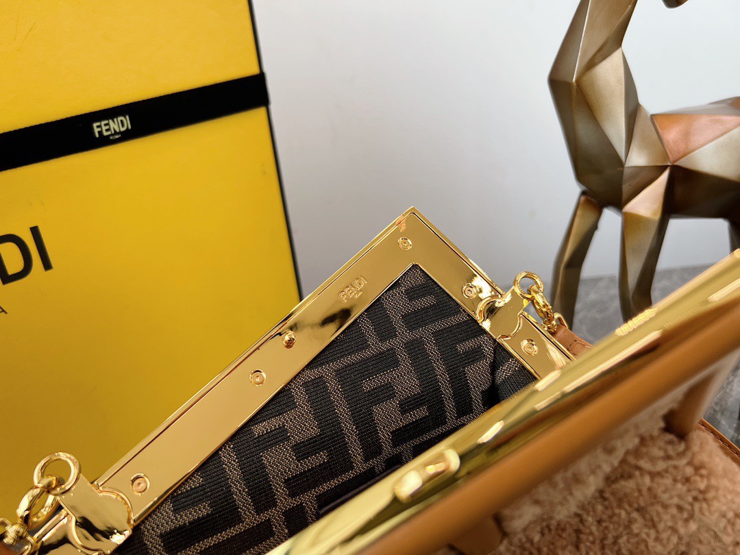 F*endi Bag Top Quality 25*9*18CM