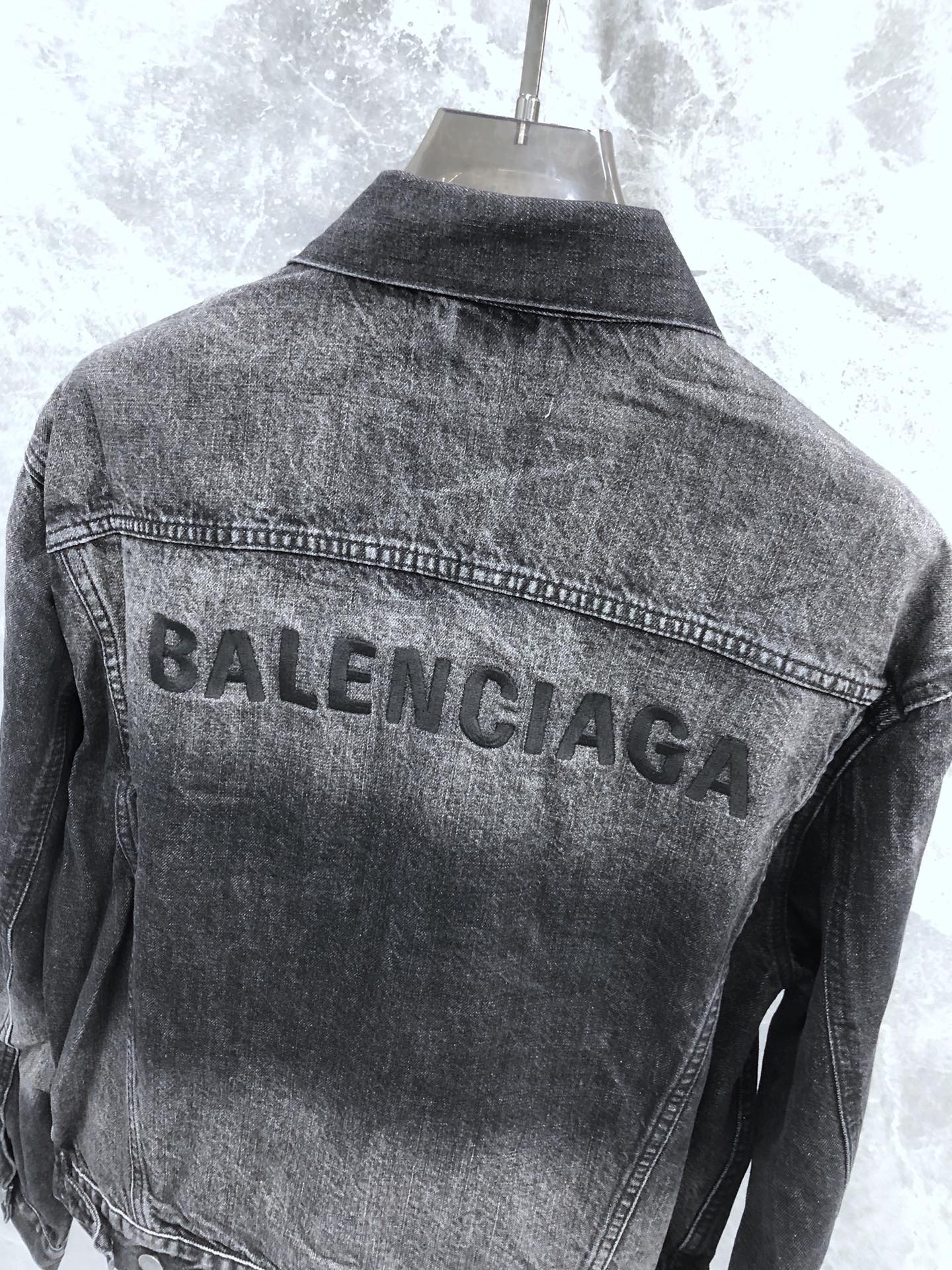 Men Jacket/Sweater Top Quality9