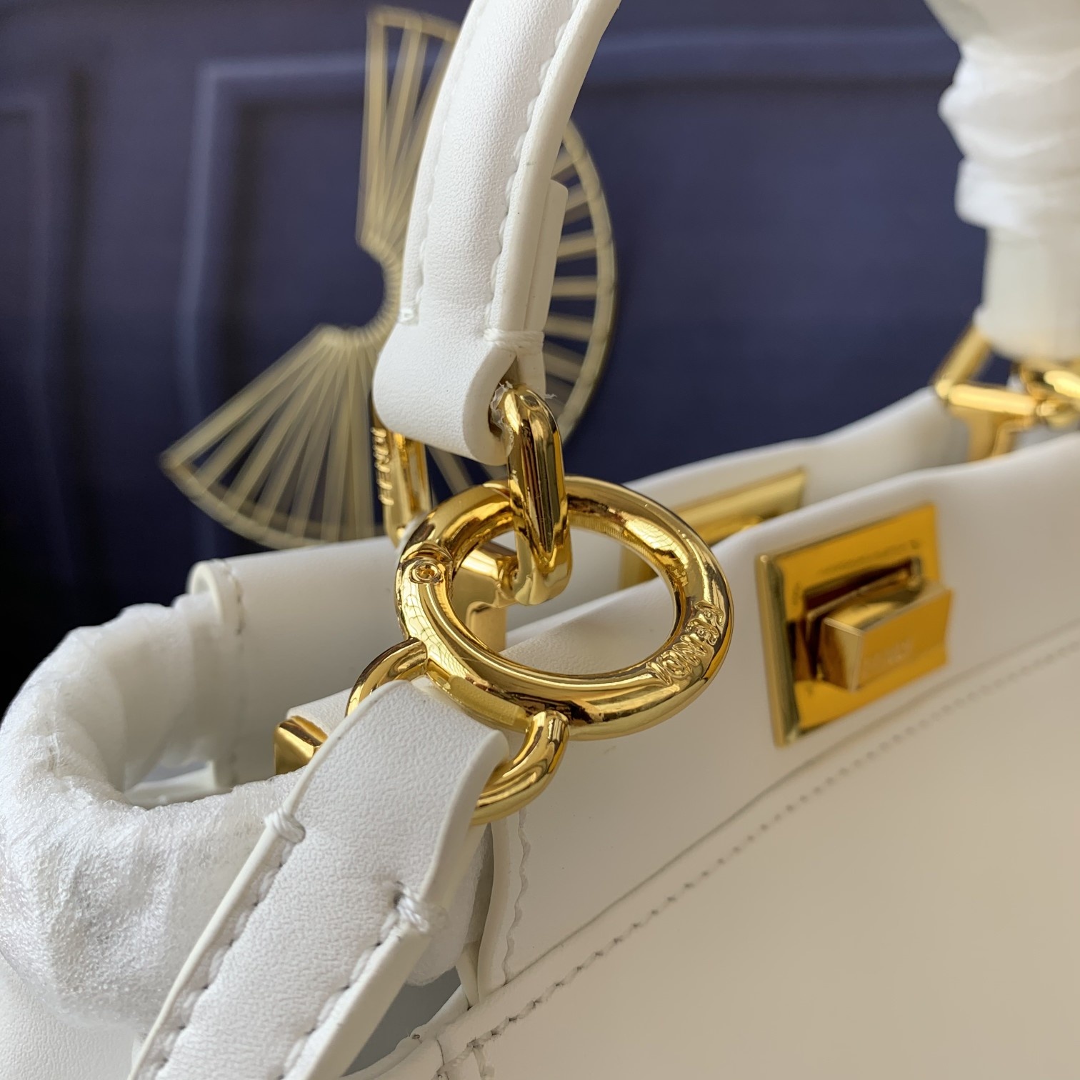 F*endi Top Bag 23*18*11cm