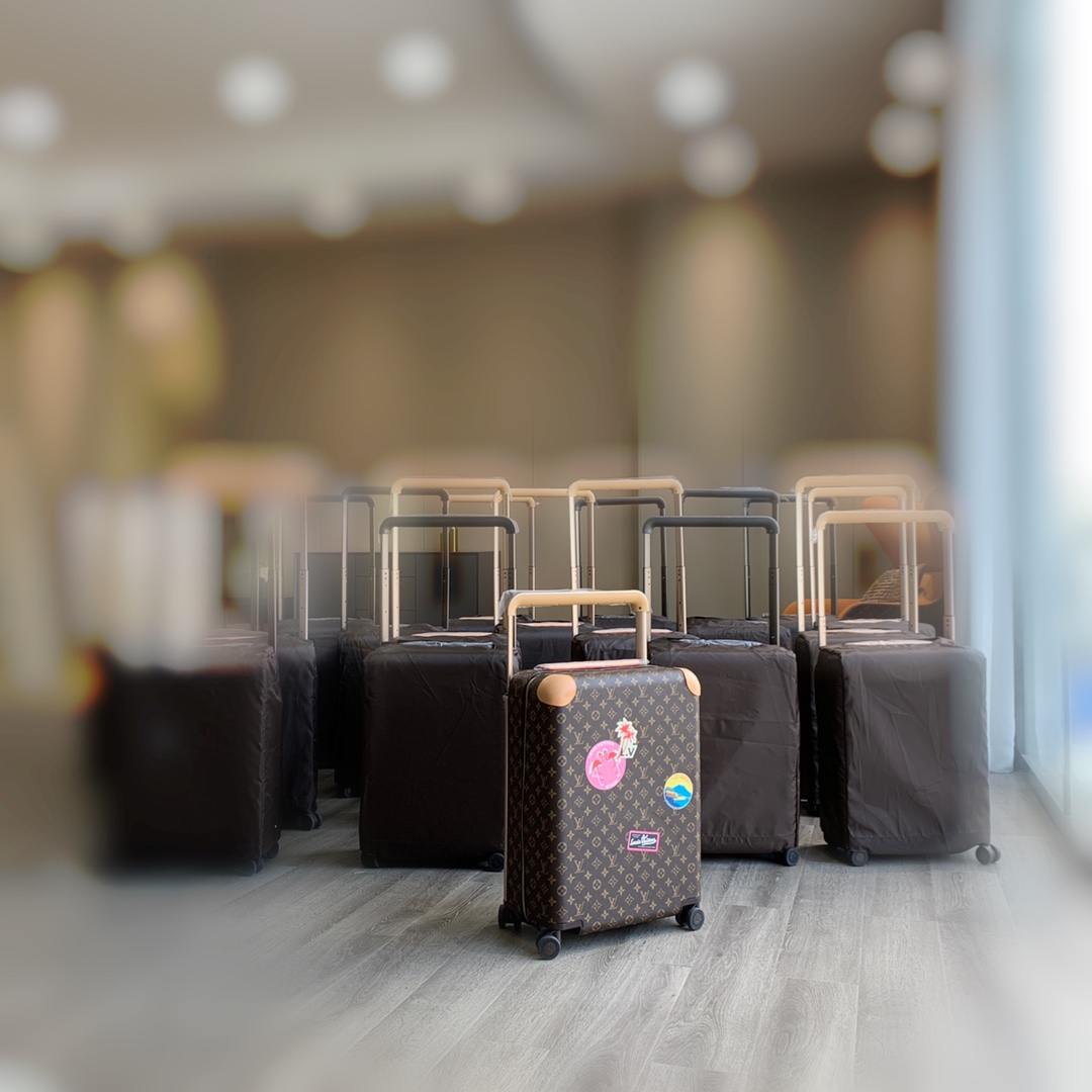 L*ouis V*uitton Luggage  38*55*21cm