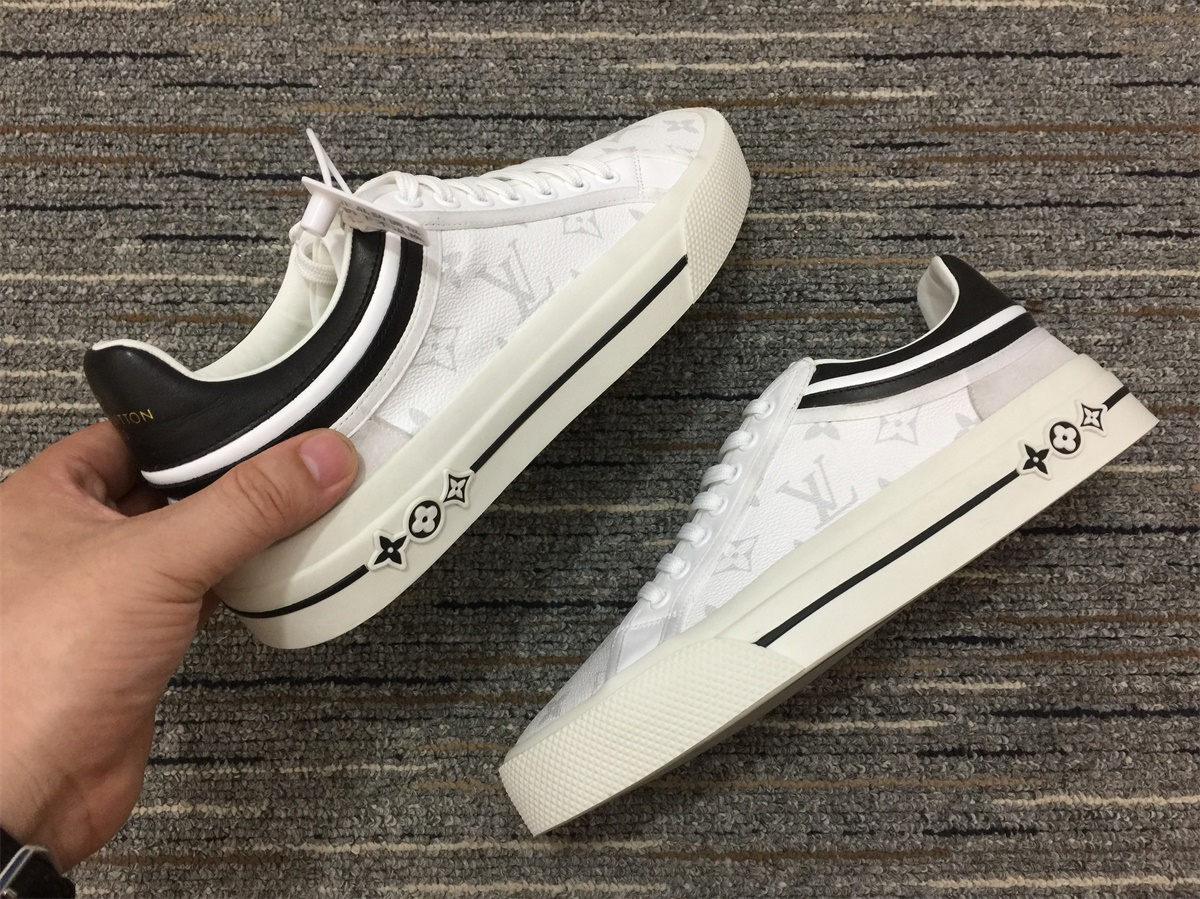 Men L*ouis V*uitton Top Sneaker