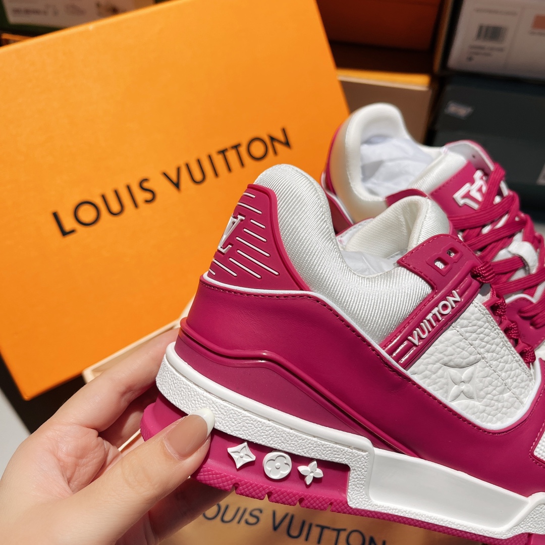 Women L*ouis V*uitton Top Sneakers