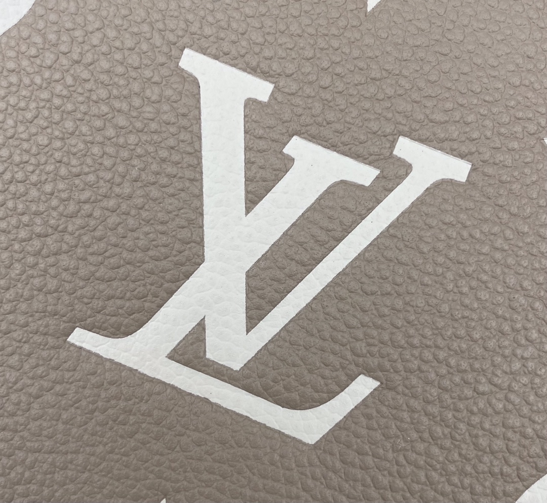 L*ouis V*uitton Top Bag 14*17*5cm