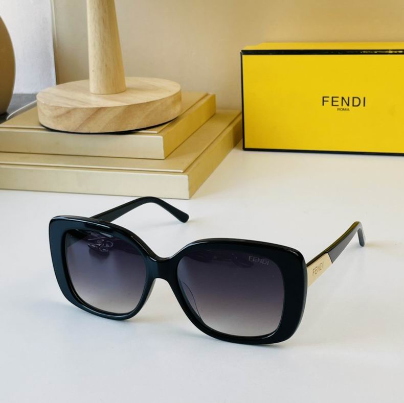 F*endi Glasses Top