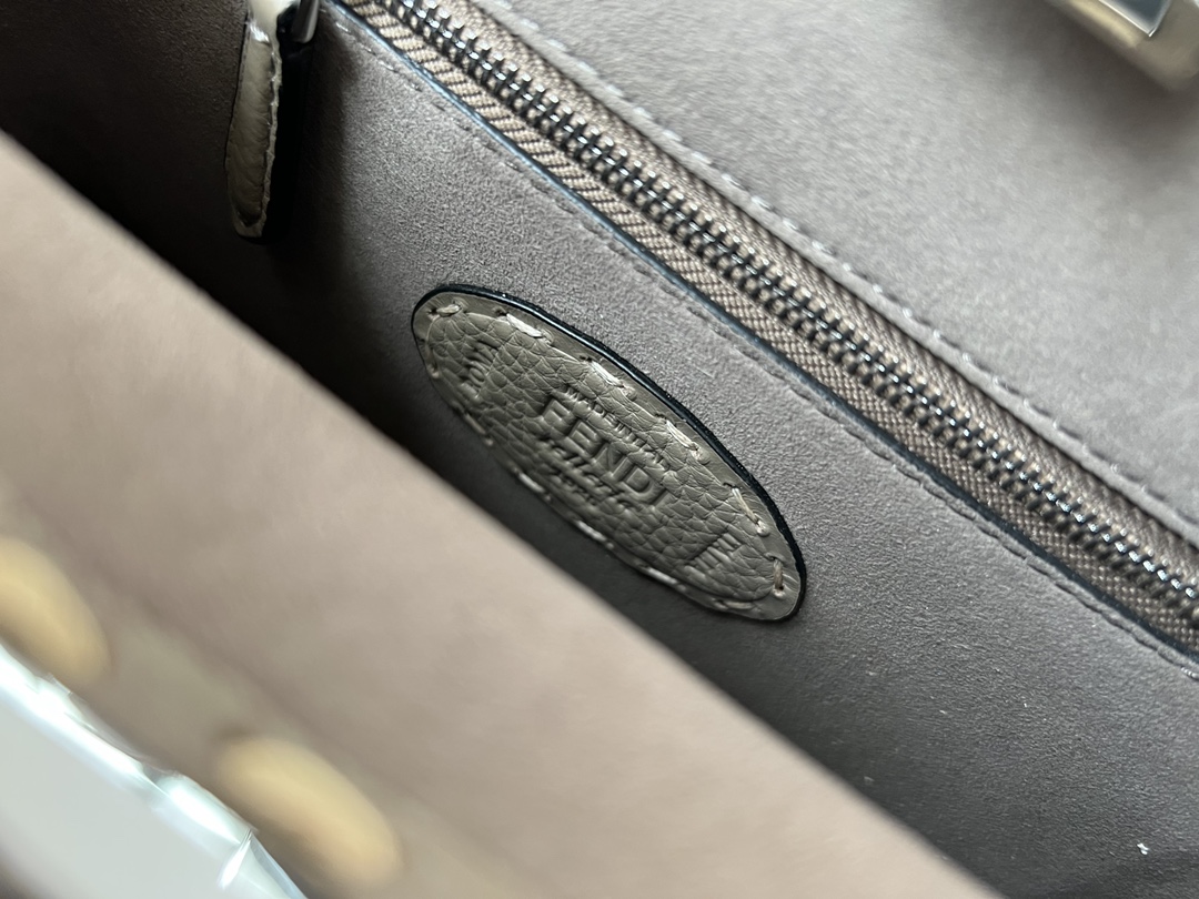 F*endi Bag Top Quality 23*11*18CM