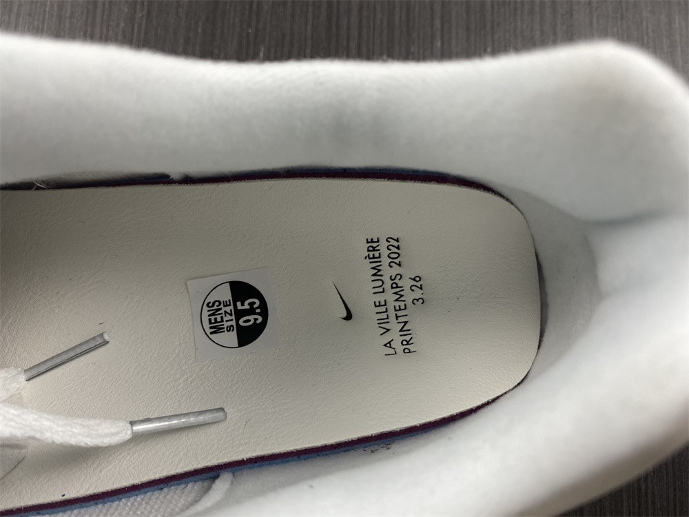 from Air Max 1 AMD La Ville Lumière DQ9326-100