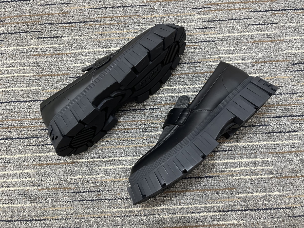 Men Women F*endi Top Sneaker