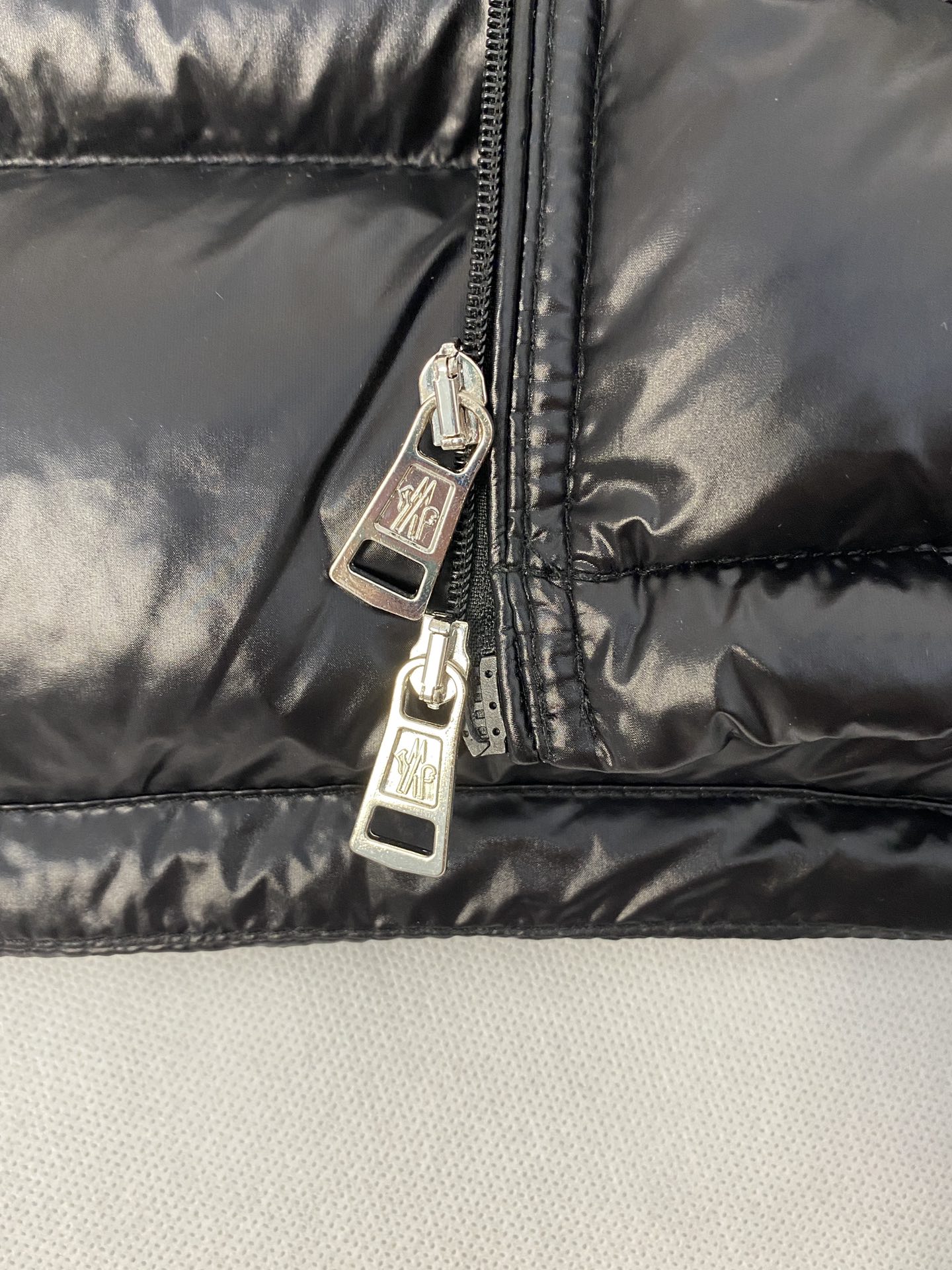 Men Jacket/Sweater Top Quality