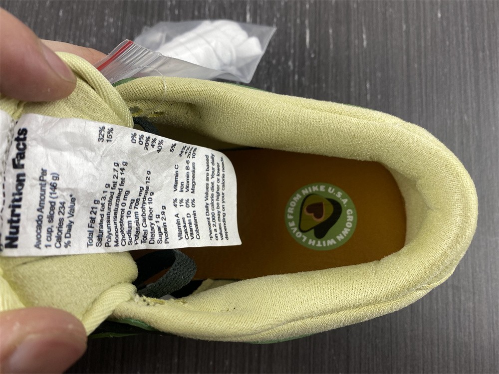 from Nike DUNK LOW LX DM7606 300