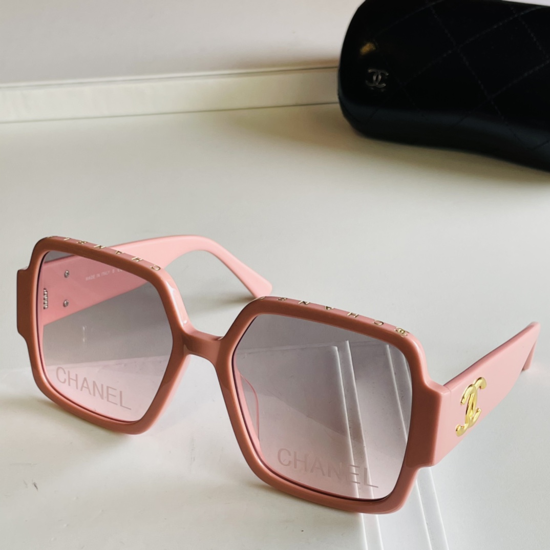 C*hanel Glasses Top