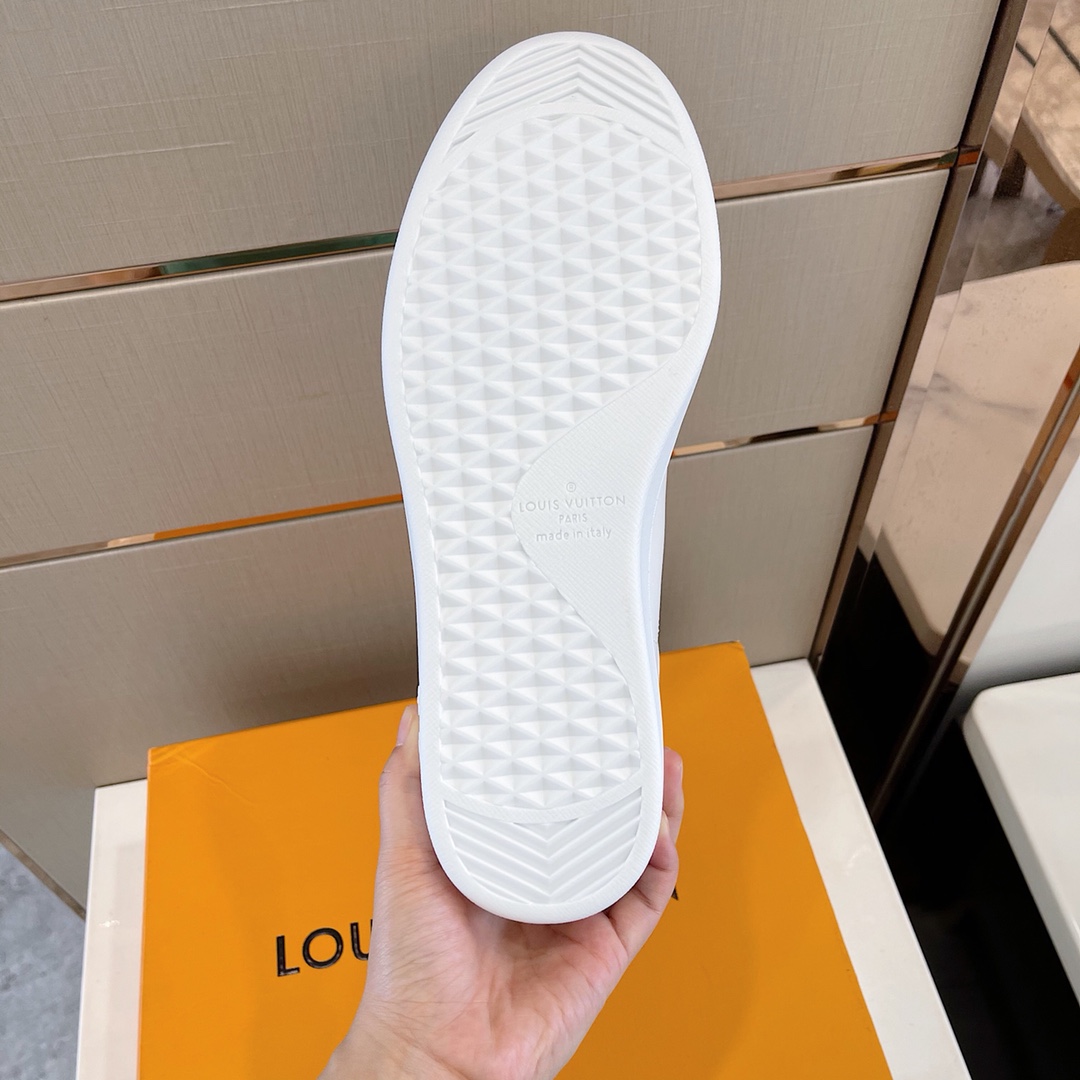 Men L*ouis V*uitton Top Sneaker