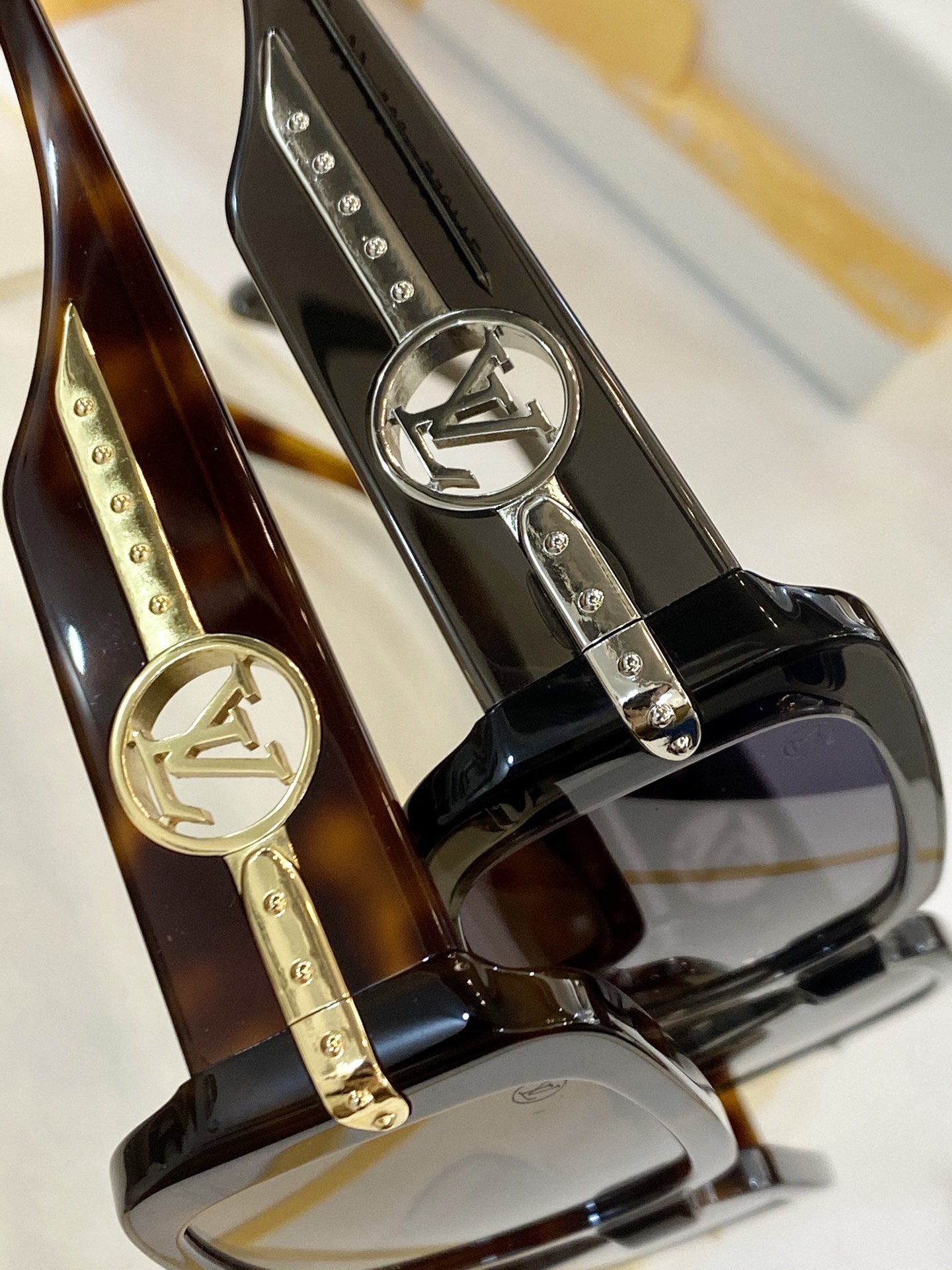 L*ouis V*uitton Glasses Top