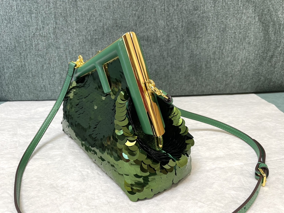 F*endi Bag Top Quality 26*9.5*18CM