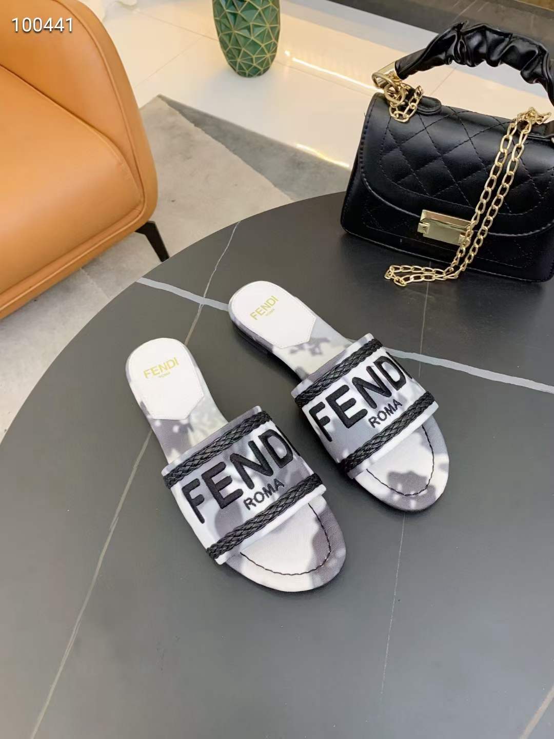 Women F*endi Top Sandals