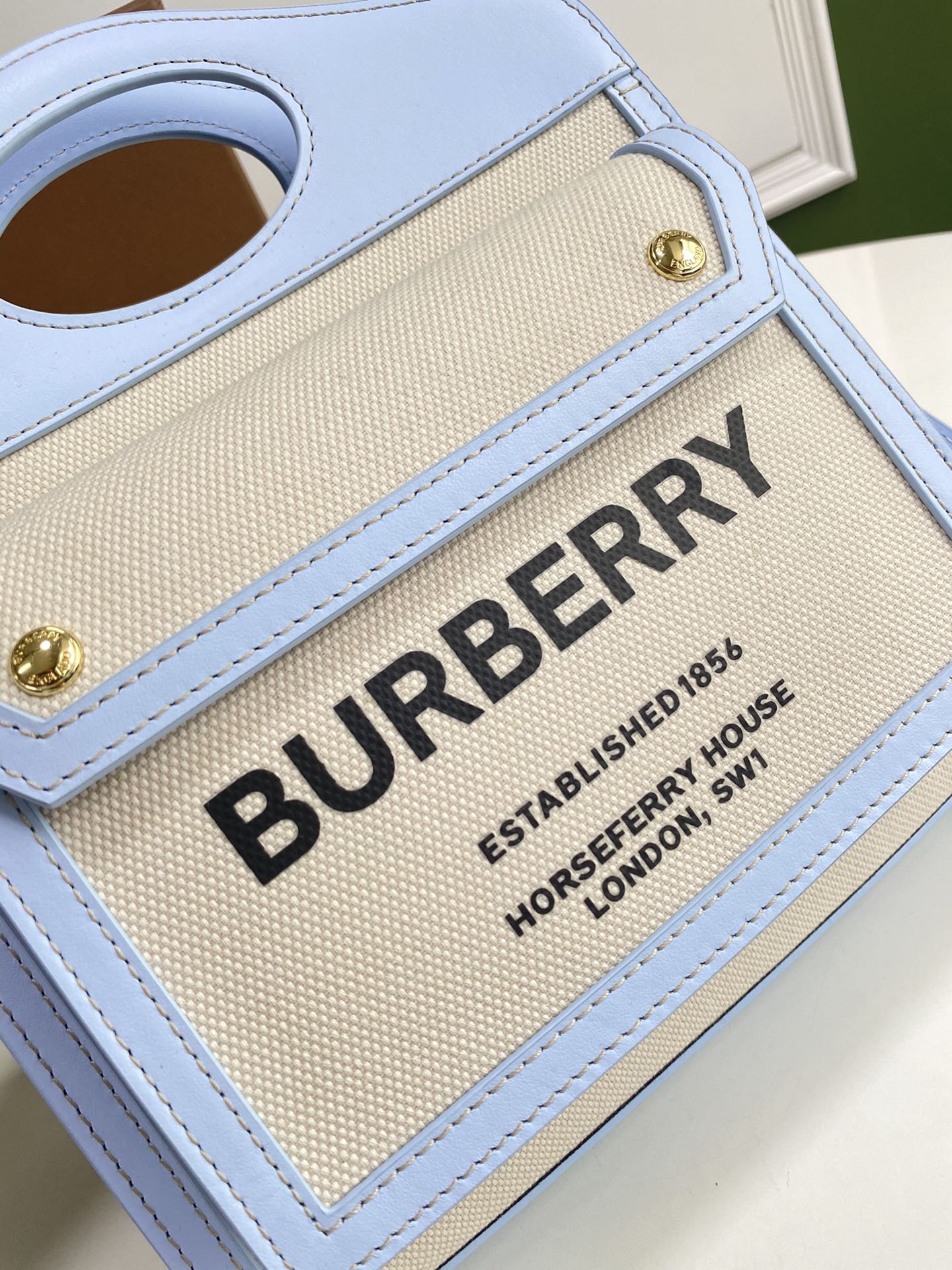 B*urberry Bag Top Quality 23 x 6 x 26.5cm