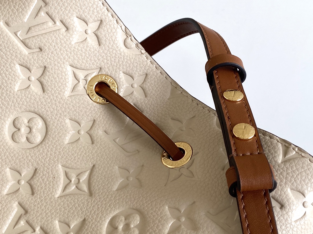 L*ouis V*uitton Top Bag 26*26*17.5cm