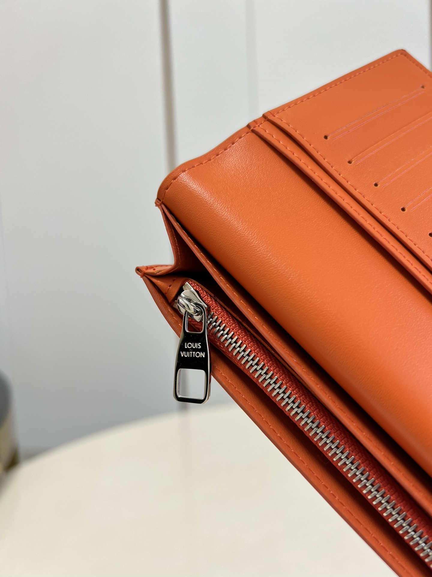 L*ouis V*uitton Bag Top Quality 10*19*2CM