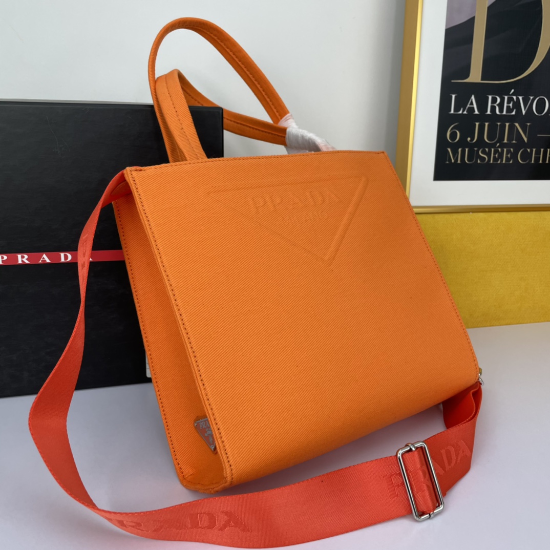 P*rada Bag Top Quality 26*23.5*9cm