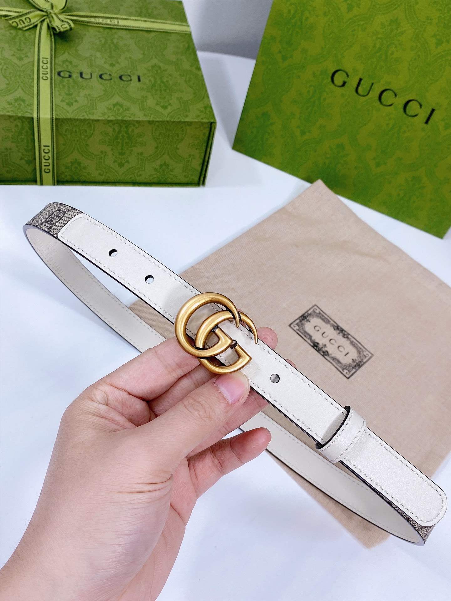 G*ucci Belts Top Version