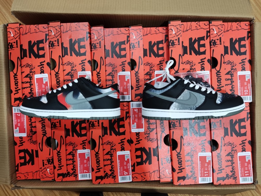 from Nike DUNK LOW RETRO PRM DM0108-001
