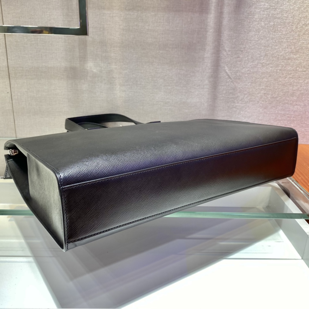 P*rada Bag Top Quality 40*40*9CM