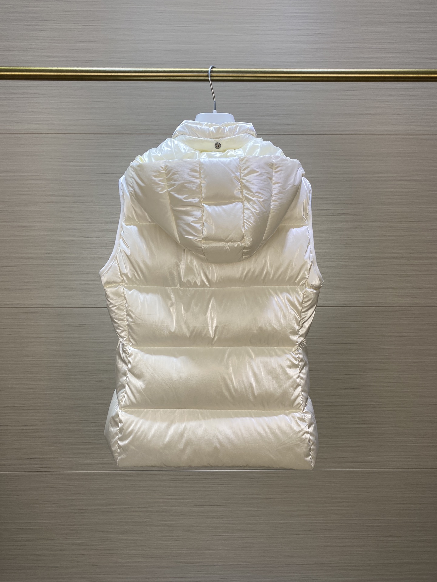 Women Jacket/Sweater Top Quality