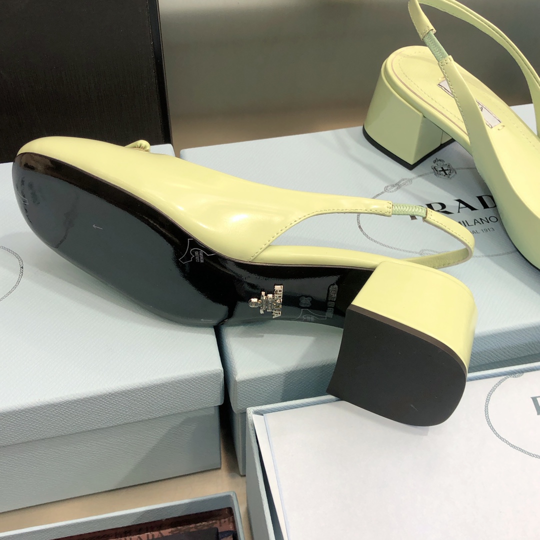 Women P*rada Top Quality Sandals