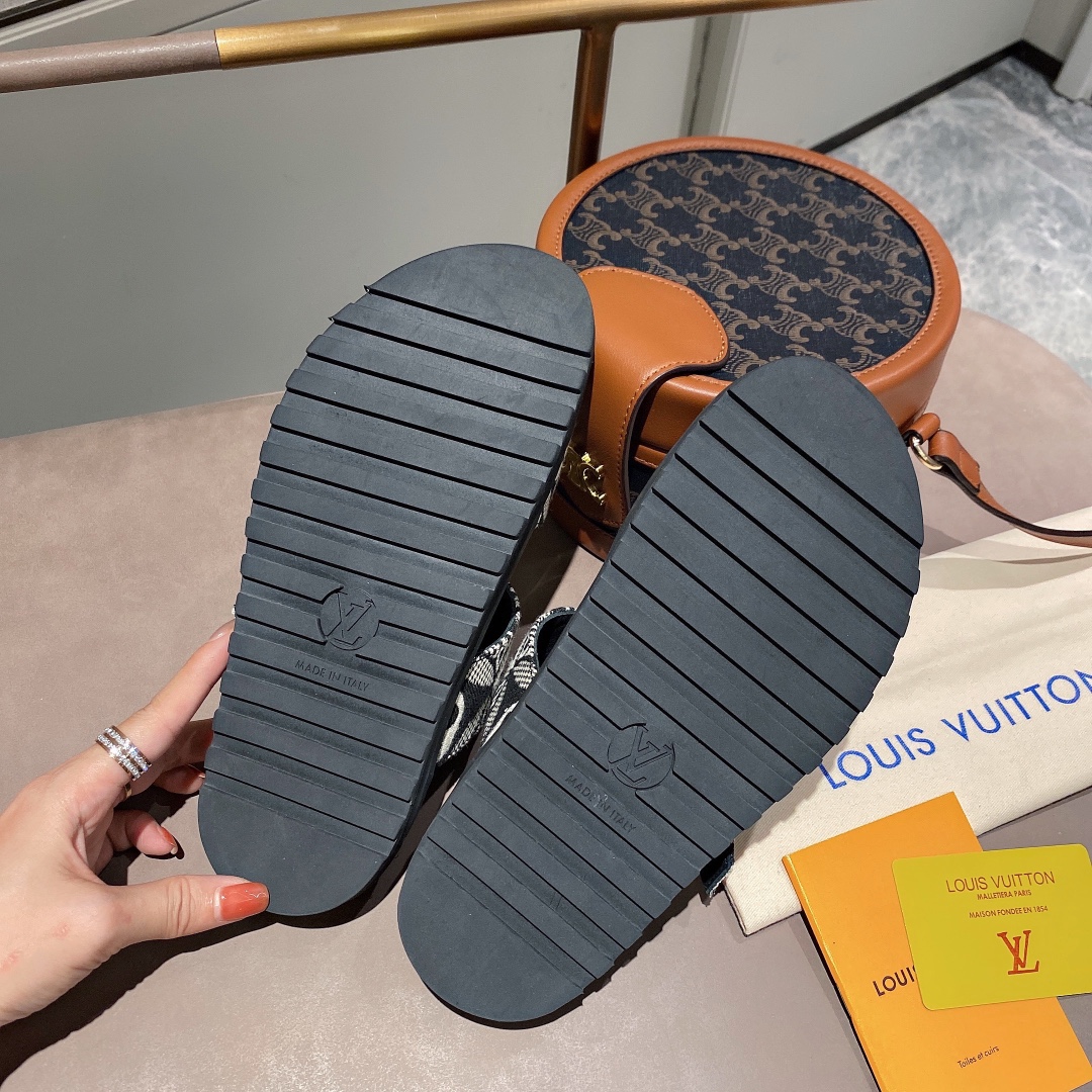 Women L*ouis V*uitton Top Sandals