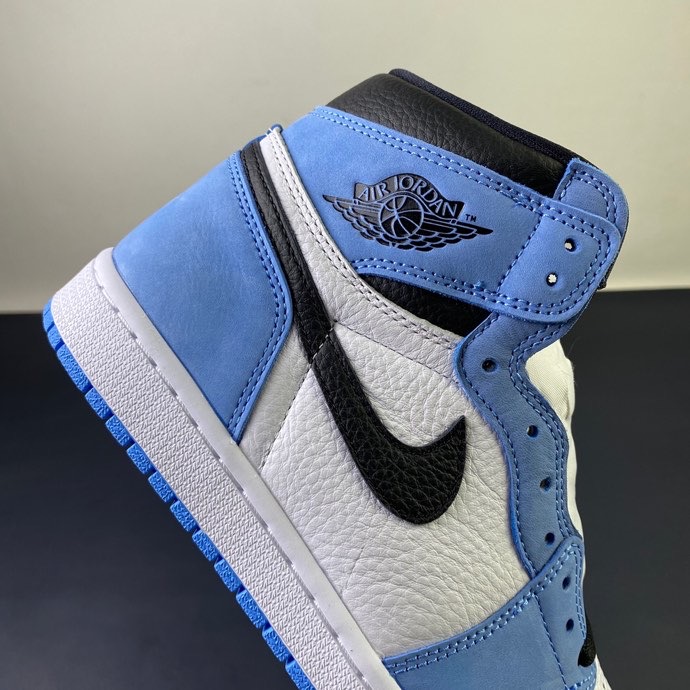 Air Jordan 1 High OG University Blue 555088-134