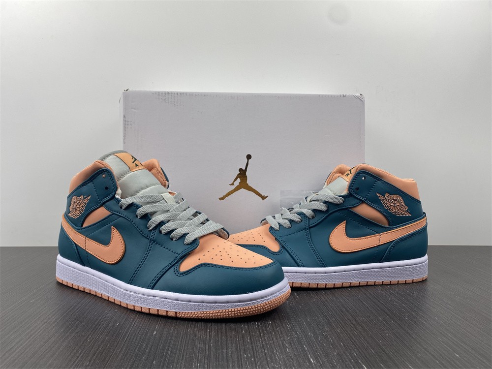 Air Jordan 1 Mid BQ6472-308