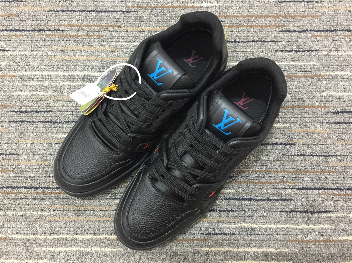 Men L*ouis V*uitton Top Sneakers